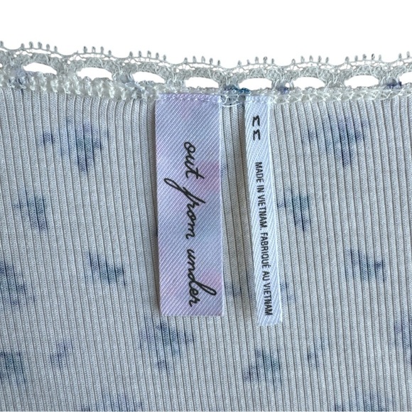 Out from Under Sweet Dreams Printed Flyaway Top Size Medium - Picture 4 of 6